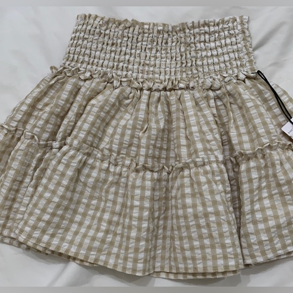 Sincerely Jules. Tier smocked mini skirt. NWT - Picture 2 of 5